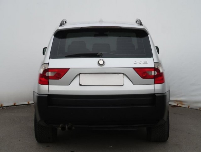 BMW X3  3.0i 