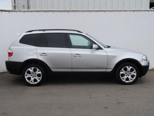 BMW X3  3.0i 