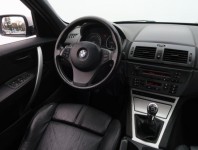 BMW X3  3.0i 