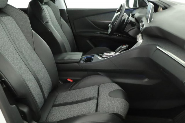 Peugeot 5008  1.6 THP 