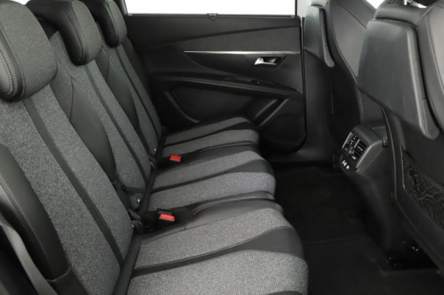 Peugeot 5008  1.6 THP 