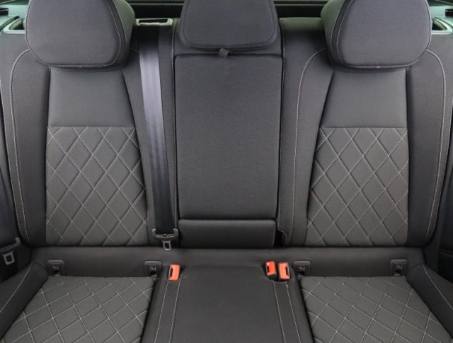 Škoda Karoq  2.0 TDI Sportline