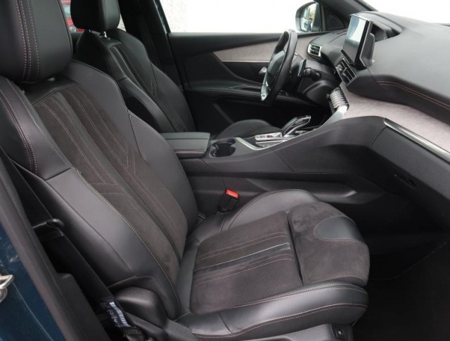 Peugeot 3008  1.2 PureTech GT