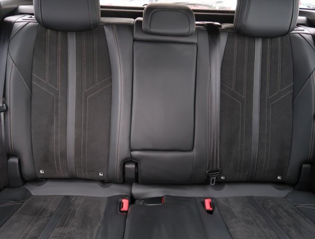 Peugeot 3008  1.2 PureTech GT