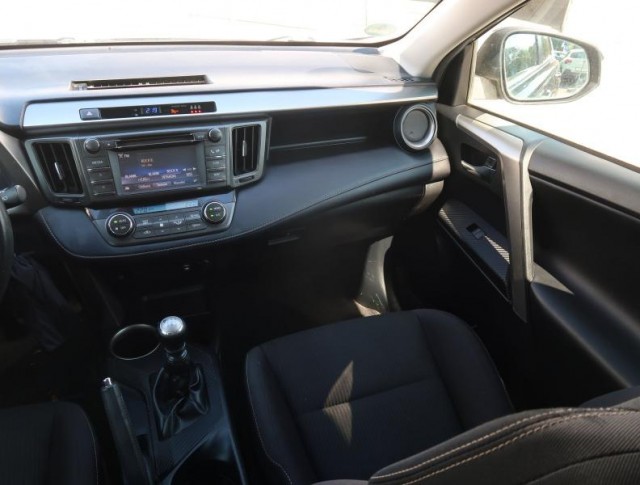 Toyota RAV 4  2.0 D-4D 