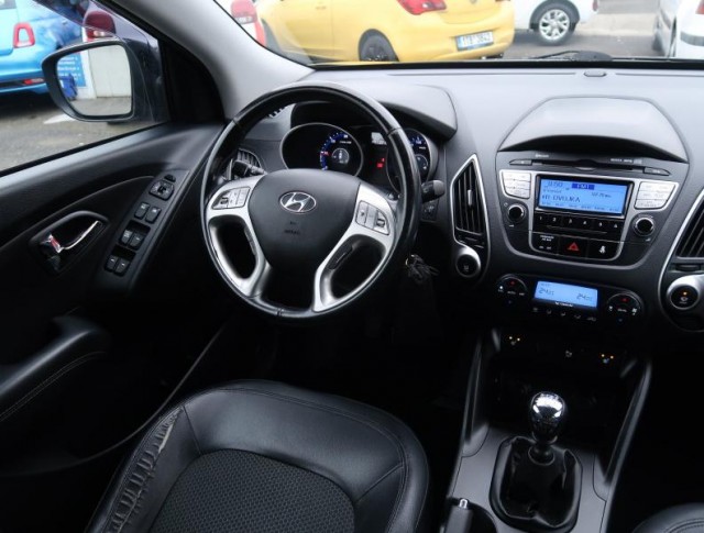 Hyundai ix35  2.0 CRDi 