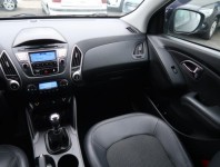 Hyundai ix35  2.0 CRDi 