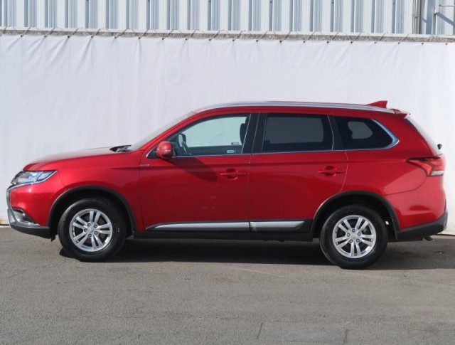 Mitsubishi Outlander  2.0 