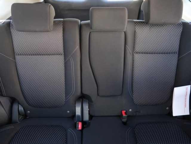 Mitsubishi Outlander  2.0 
