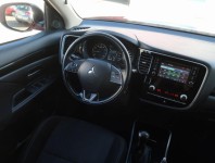 Mitsubishi Outlander  2.0 