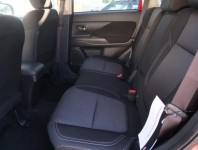 Mitsubishi Outlander  2.0 