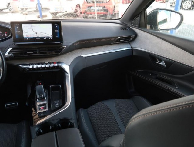 Peugeot 5008  1.5 BlueHDi GT Line