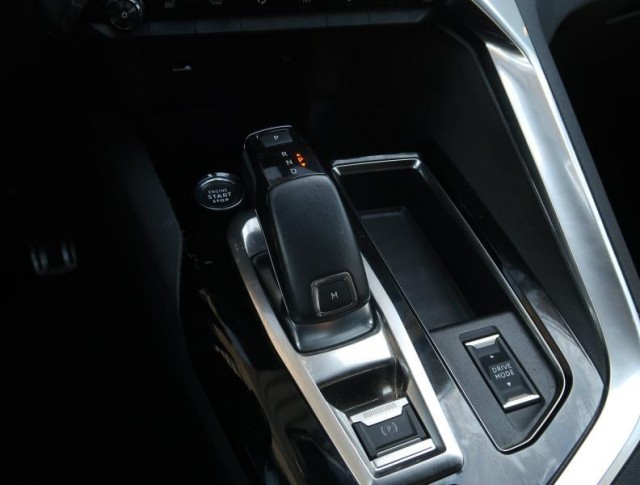 Peugeot 5008  1.5 BlueHDi GT Line