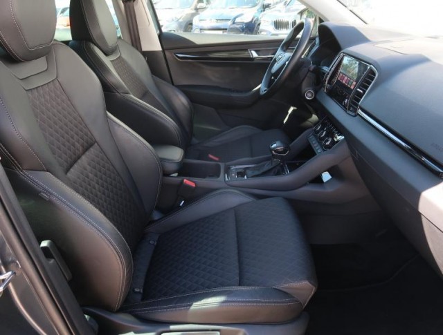 Škoda Karoq  1.5 TSI Style