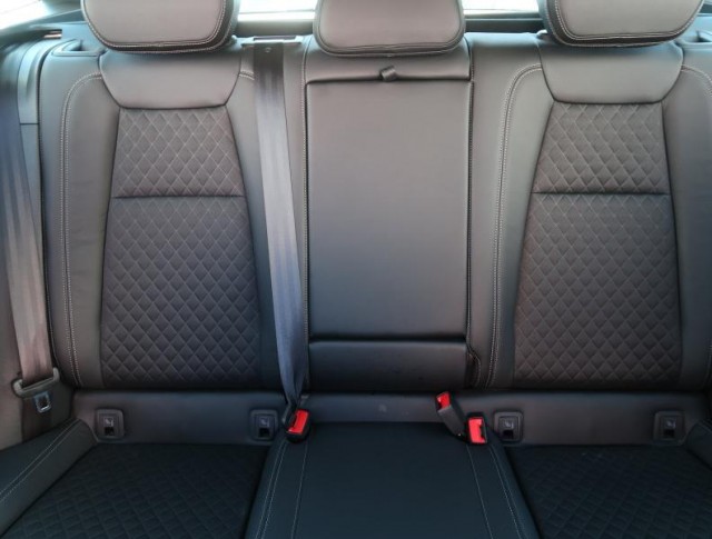 Škoda Karoq  1.5 TSI Style