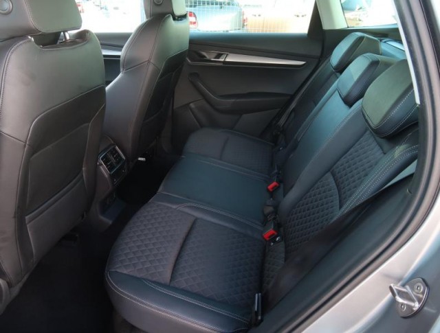 Škoda Karoq  2.0 TDI Style Plus