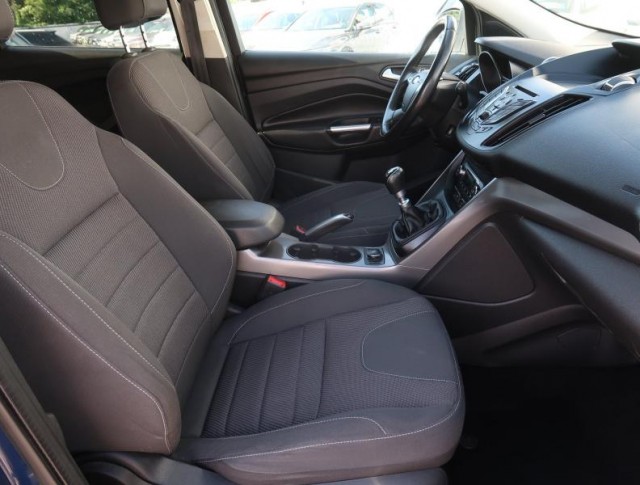 Ford Kuga  1.5 TDCi Trend