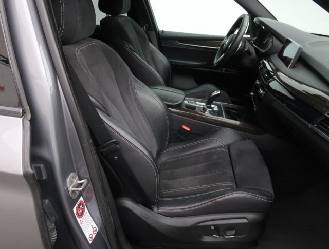 BMW X5  xDrive30d M Paket