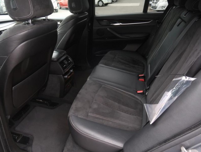 BMW X5  xDrive30d M Paket