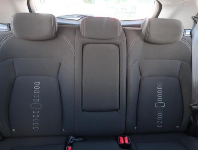 Kia Sportage  2.0 CRDi 