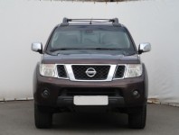 Nissan Navara  2.5 D 