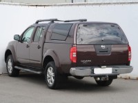 Nissan Navara  2.5 D 