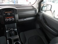 Nissan Navara  2.5 D 