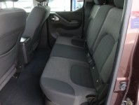 Nissan Navara  2.5 D 