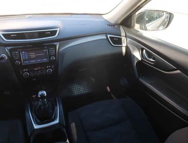 Nissan X-Trail  2.0 dCi 