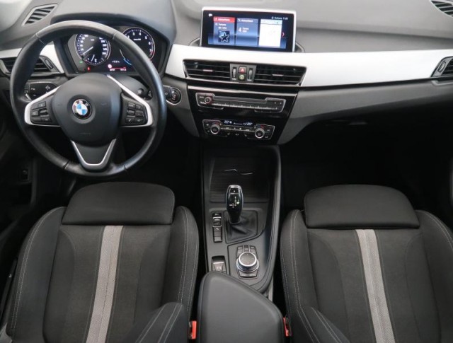 BMW X1  sDrive18i 