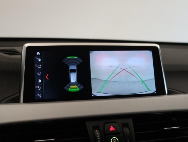 BMW X1  sDrive18i 