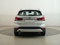 BMW X1  sDrive18i 