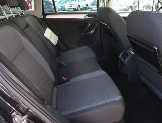 Volkswagen Tiguan  2.0 TDI 