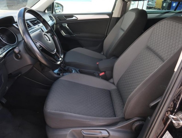 Volkswagen Tiguan  2.0 TDI 