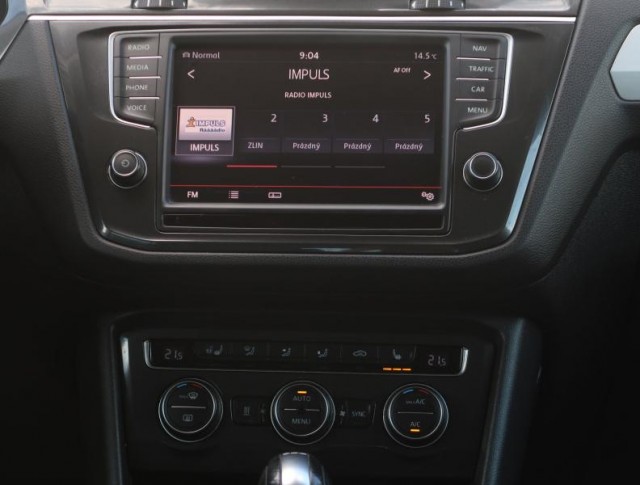 Volkswagen Tiguan  2.0 TDI 