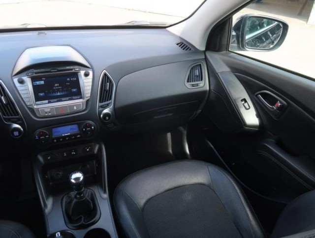 Hyundai ix35  2.0 CRDi 