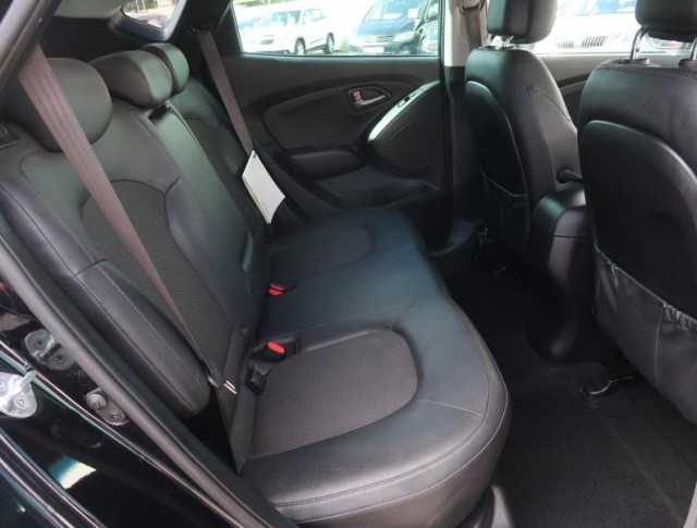 Hyundai ix35  2.0 CRDi 