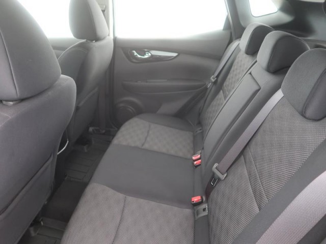Nissan Qashqai  1.2 DIG-T Acenta