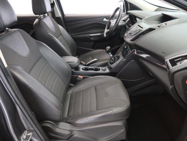 Ford Kuga  2.0 TDCi 