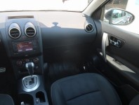 Nissan Qashqai  2.0 