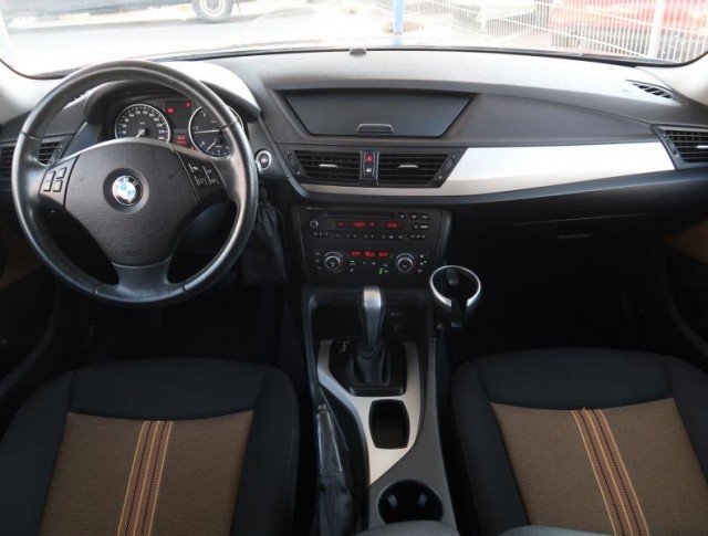 BMW X1  xDrive18d 