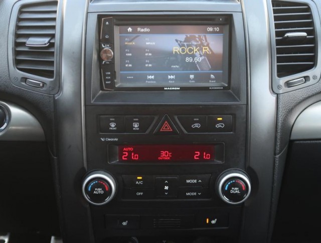 Kia Sorento  2.2 CRDi 