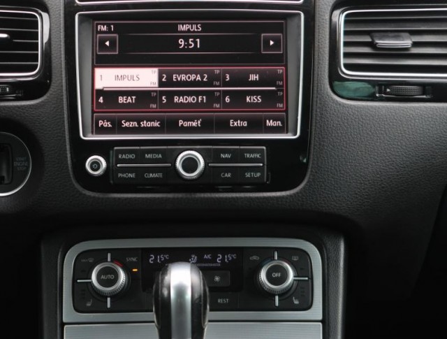 Volkswagen Touareg  3.0 TDI R-Line