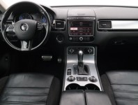 Volkswagen Touareg  3.0 TDI R-Line