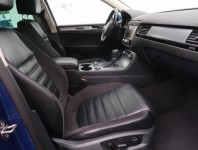 Volkswagen Touareg  3.0 TDI R-Line