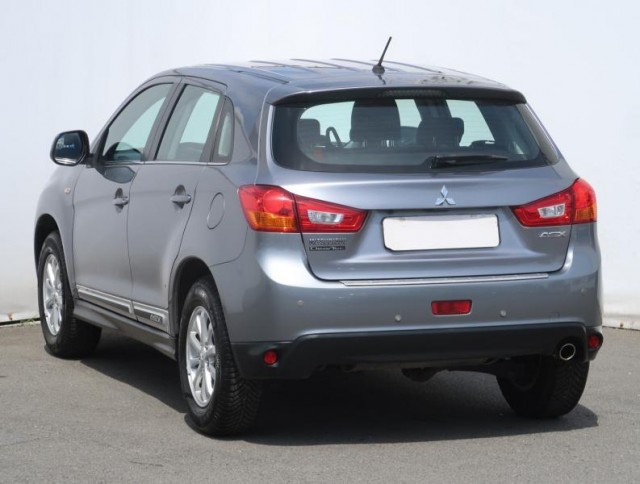 Mitsubishi ASX  1.6 MIVEC 