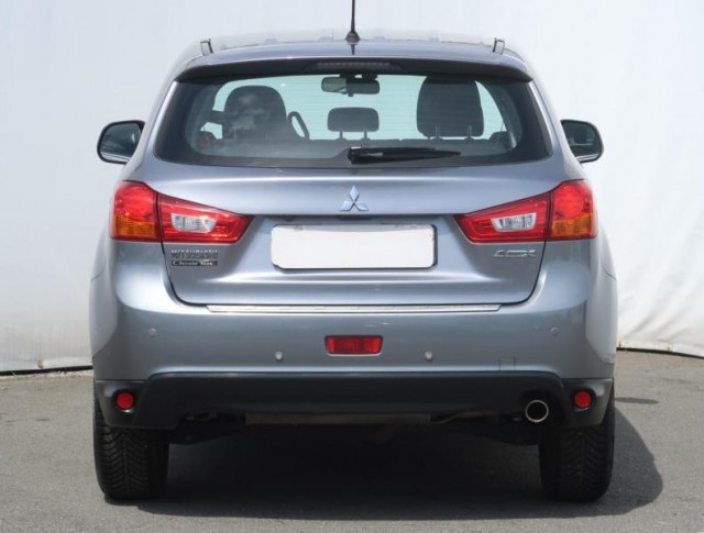 Mitsubishi ASX  1.6 MIVEC 