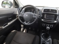 Mitsubishi ASX  1.6 MIVEC 