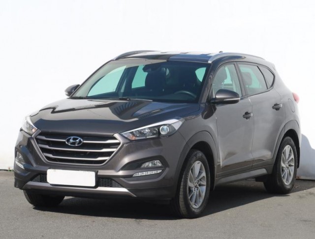 Hyundai Tucson  1.7 CRDi Trikolor