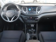 Hyundai Tucson  1.7 CRDi Trikolor